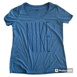 Nike blue woman dry fit size large T-shirt